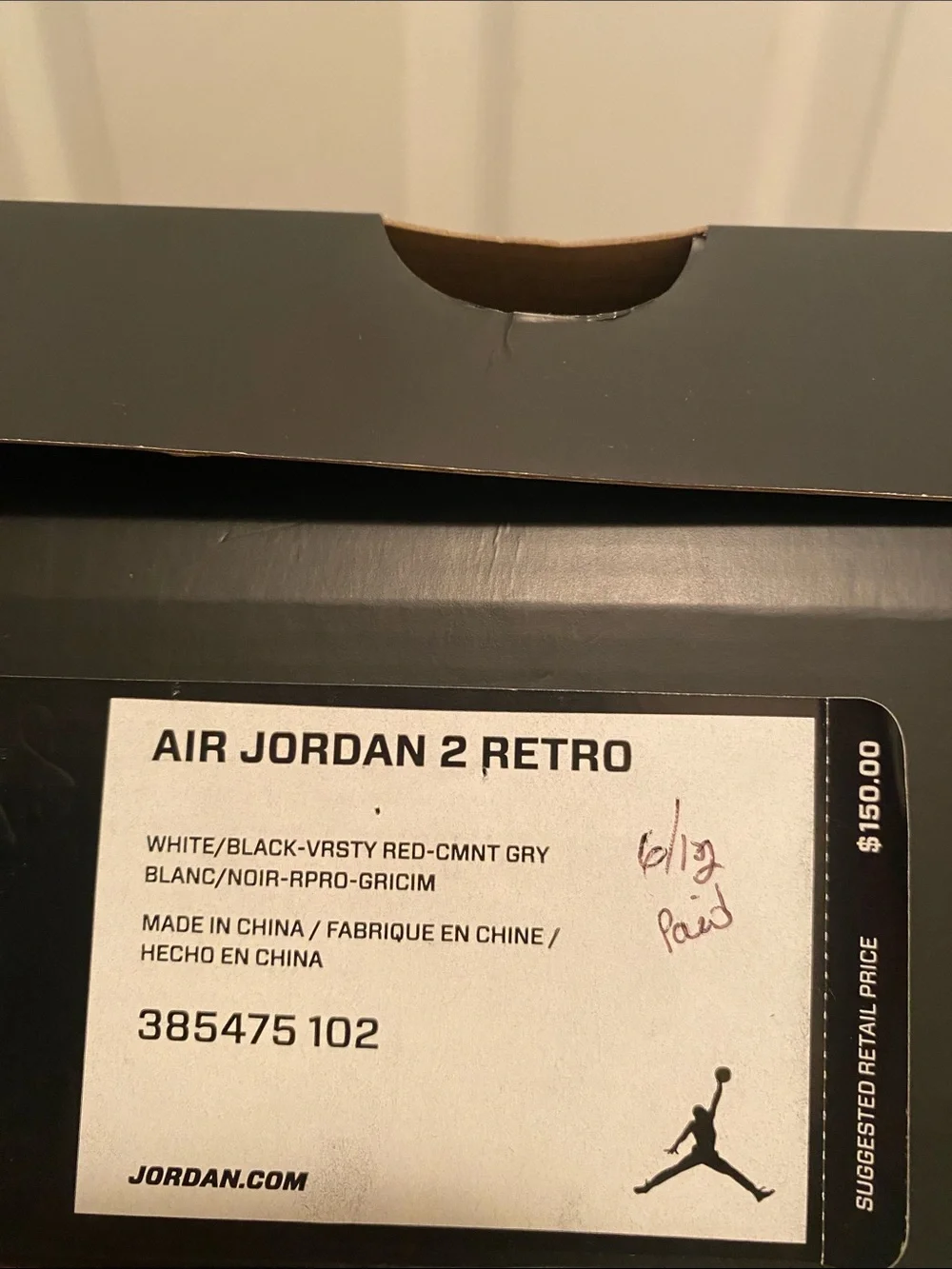Air Jordan 2 Retro White and Red Men’s Sneakers…size 8